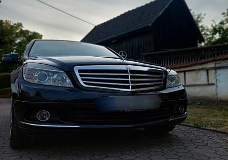 Mercedes-Benz C 220 CDI BlueEFFICIENCY -