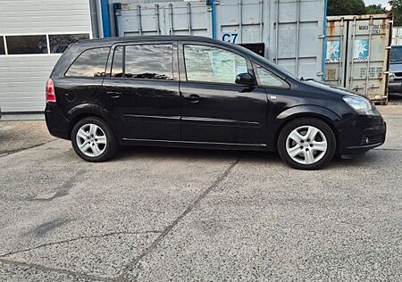 Opel Zafira 1.9 CDTI NAVI 110kW Automatik NAVI
