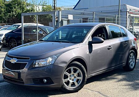 Chevrolet Cruze 2.0D Limousine Tüv-08-2025|Klima|PDC|EURO5