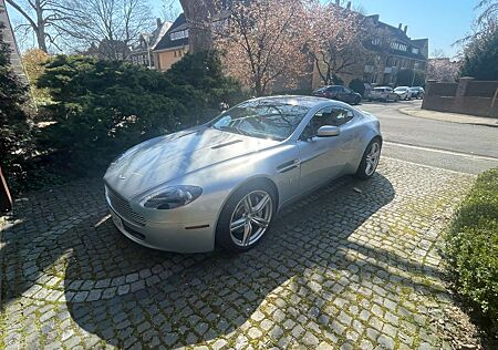 Aston Martin V8 Vantage 4.7l Sportshift -