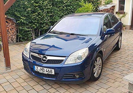 Opel Vectra 1.8 16V - Edition