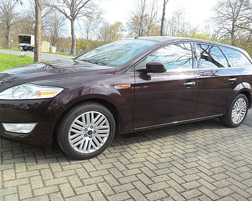 Ford Mondeo Turnier Ghia 47000 km- 1.Hand-Rentner