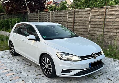 VW Golf Volkswagen 1.4 TSI 92kW DSG Sound Sound