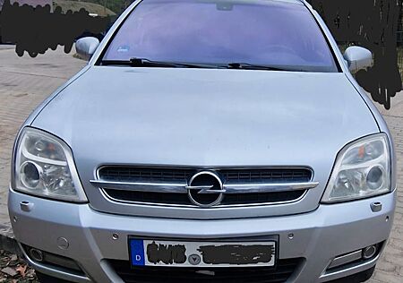 Opel Signum 2.2 DTI -