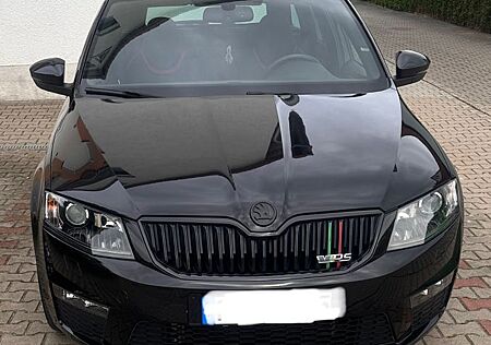 Skoda Octavia 2.0 TDI DSG RS Combi RS