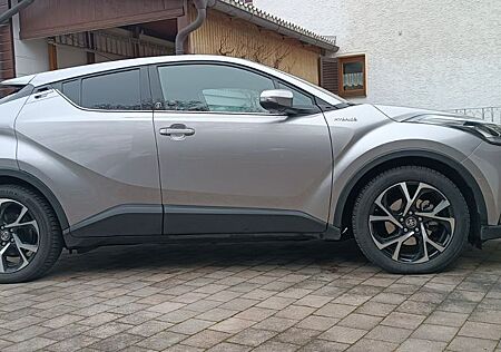 Toyota C-HR 2.0-l-VVTi Hybrid Team Deu