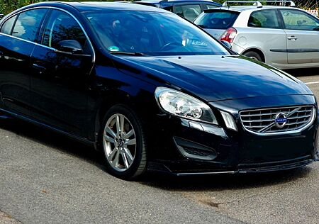 Volvo S60 D4 Geartronic Momentum Momentum