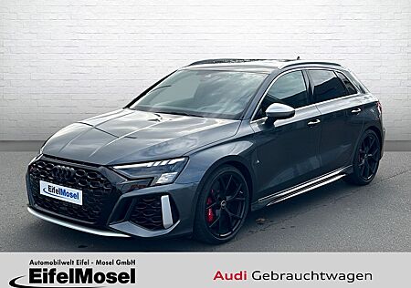 Audi RS3 Sportback S tronic Navi Matrix B&O Head-up