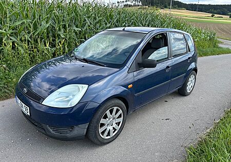Ford Fiesta 1.3l - TÜV 04/2027
