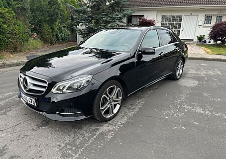 Mercedes-Benz E 350 BlueTEC 4MATIC - AMG Paket