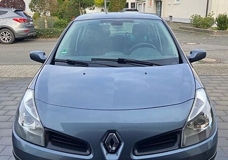 Renault Clio Edition Dynamique 1.2 16V 55kW Edition ...
