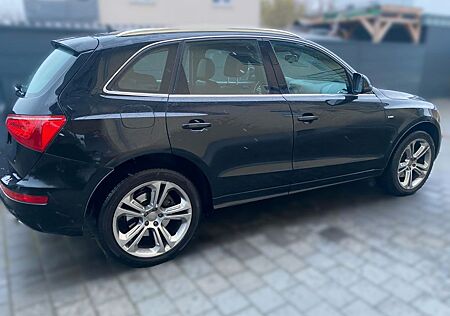 Audi Q5 3.0 TDI S tronic quattro -