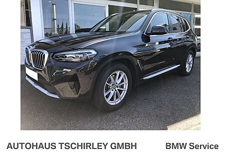 BMW X3 xDrive20d AHK schwenk. Hifi Parkassist Komf.Z