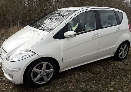 Mercedes-Benz A 150 ELEGANCE Polar WHITE mit TÜV