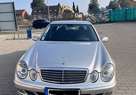 Mercedes-Benz E 220 CDI CLASSIC Classic