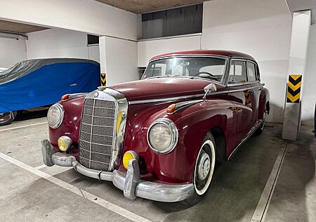 Mercedes-Benz 300 Adenauer