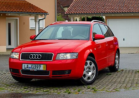Audi A4 KOMBI TÜV 06/27 LÜCKENLOS SERVICE