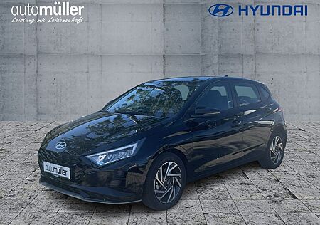 Hyundai i20 TREND BOSE*LICHTPAKET*SpurH*Navi*PDC*KAM