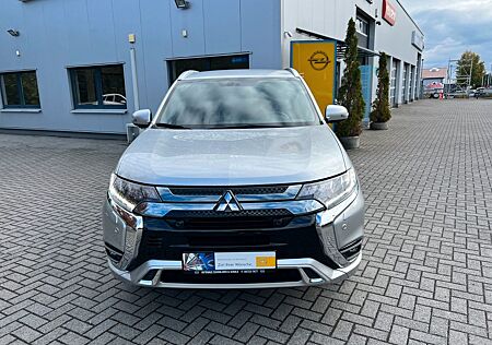 Mitsubishi Outlander PHEV Plus Spirit*ALLRAD*SHZ*LHZ*NAVI*