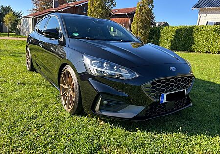 Ford Focus 2,3 EcoBoost ST Styling-Paket ST Styli...