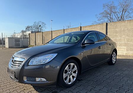 Opel Insignia A Lim. 150 Jahre 103kW/140 PS