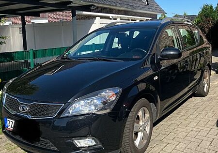 Kia Cee'd / Ceed 1.4 CVVT Edition 7 Sporty Wagon...