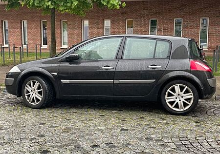 Renault Megane Dynamique 2.0 16V Dynamique/Xen/kles