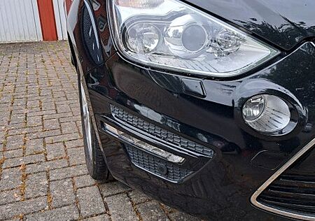 Ford S-Max 2,0 TDCi 120kW DPF Titanium PowerShift...