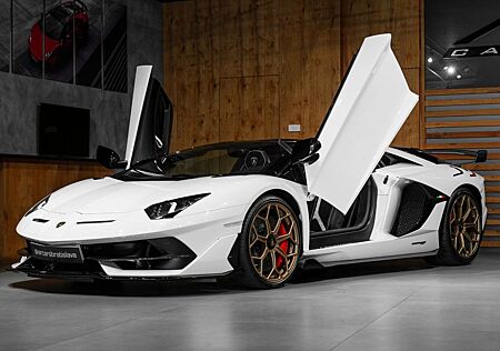 Lamborghini Aventador SVJ Roadster*FULL CARBON*LIFT