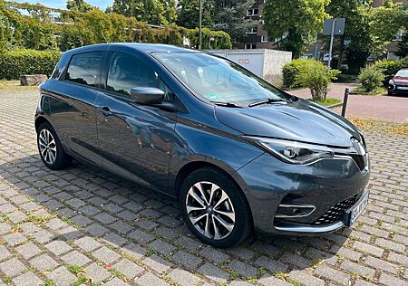 Renault ZOE Intens R135 / EZ 10/2020 / 31.200 km