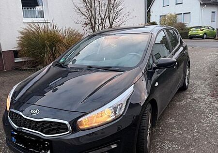 Kia Cee'd / Ceed 1.0 T-GDI Edition 7 Edition 7