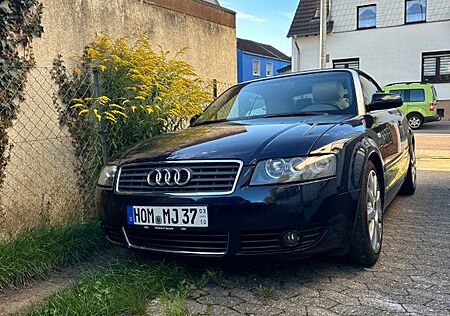 Audi A4 Cabriolet 2.4 Automatik TÜV 01/2027