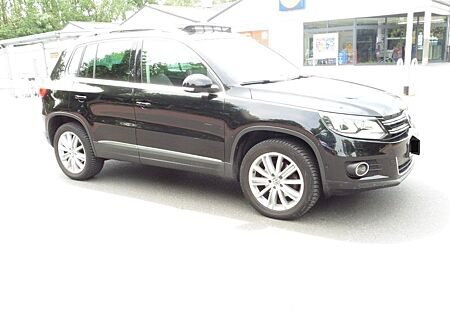 VW Tiguan Volkswagen 2.0 TSI DSG 4MOTION mit Standheizung