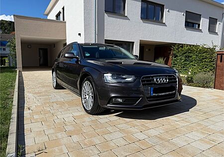 Audi A4 2.0 TDI Ambiente Navi, Sound, Xenon, Zahnriem