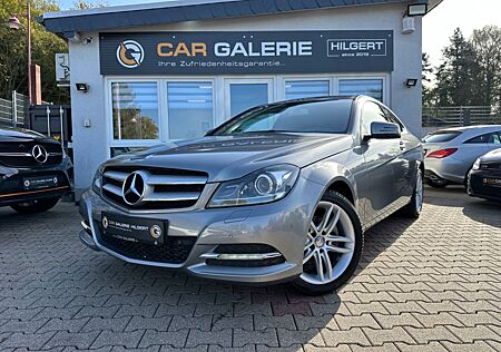 Mercedes-Benz C 180 C-Klasse 180 CGI Coupe*NAVI*BI-XENON*WENIG-KM