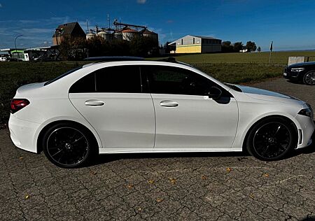 Mercedes-Benz A 250 gebraucht kaufen Mercedes-Benz A 250 4MATIC DCT -AMG Line -Pano -360 -Multibeam