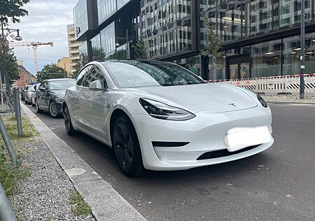 Tesla Model 3 Hinterradantrieb RWD RWD