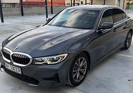 BMW 330i Luxury Line 258cp 134000km