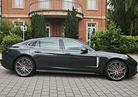 Porsche Panamera Turbo S Executive Turbo S Executive