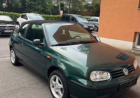 VW Golf Volkswagen 1.8 Cabrio