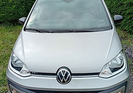VW Up Volkswagen ! 1.0 ! R-Line Facelift 65PS Kamera NP18550€