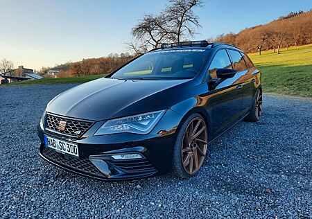 Seat Leon ST 2.0 TSI CUPRA 4Drive DSG *KW*Remus*Beats