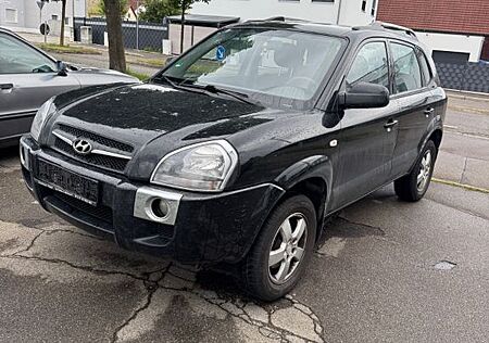 Hyundai Tucson 2.0 GLS Klima,Ahk,Alufelgen