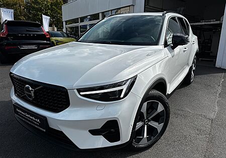 Volvo XC 40 XC40 B3 Plus Dark Leder,AHK,Pano,360°,BLIS,ACC