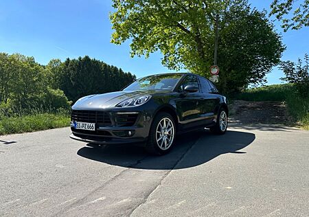 Porsche Macan S - CHECKHEFTGEPFLEGT