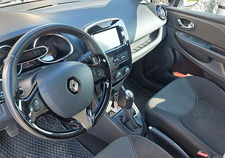 Renault Clio Dynamique 1.2 16V 75 Dynamique