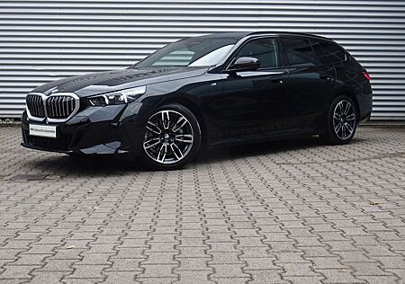 BMW 520d Tour M Sport 360° AHK 4xSH Sitzlüftung h/k