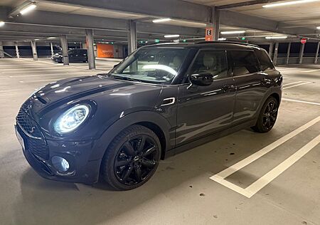 Mini Cooper SD Clubman Cooper SD Automatik Essent...