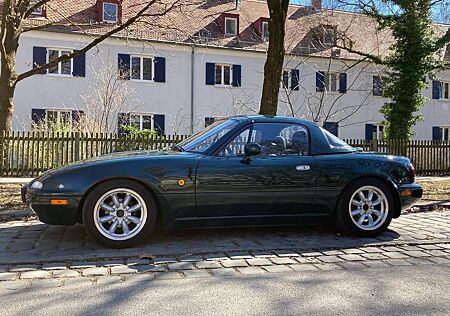 Mazda MX-5 1.6 -