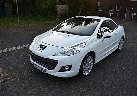 Peugeot 207 CC Platinum*Klimaautomatik*Leder*ALU*SHZ*